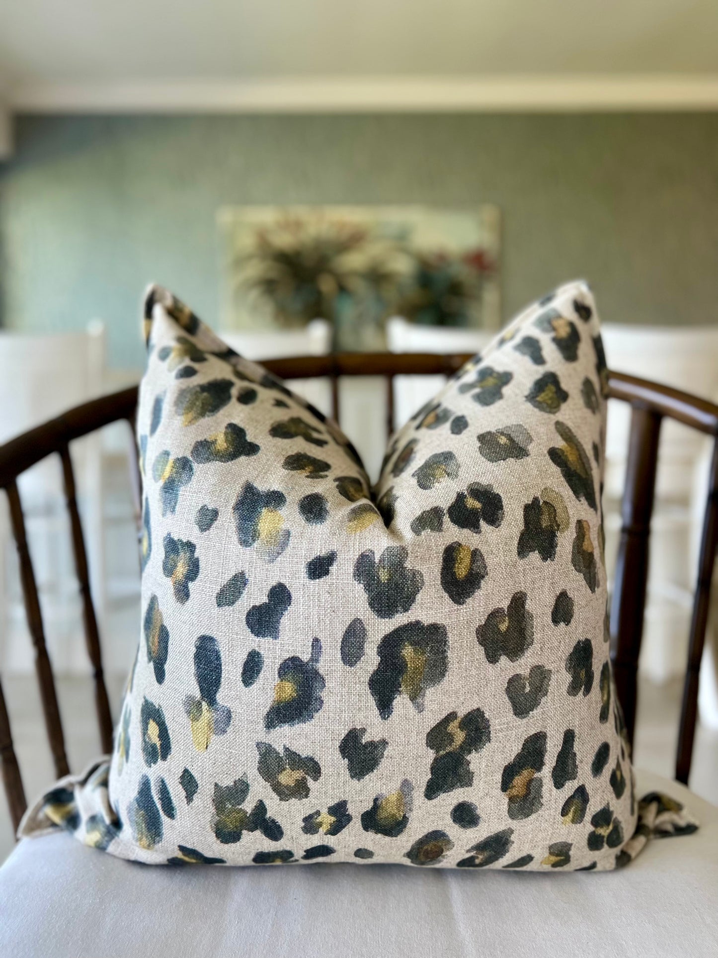 Leopard Charcoal